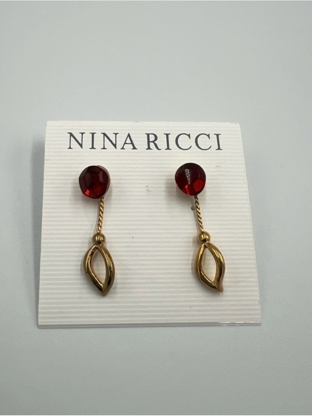 Nina Ricci Red Gem and Gold-Tone Drop Earrings - Picture 2 of 3